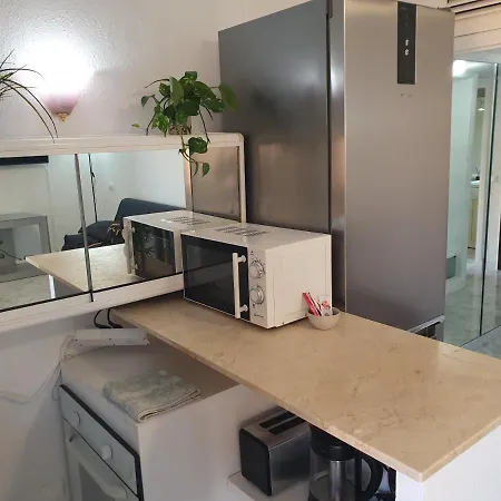 Apartamento Palmeras Frontal Al Mar フエンヒロラ
